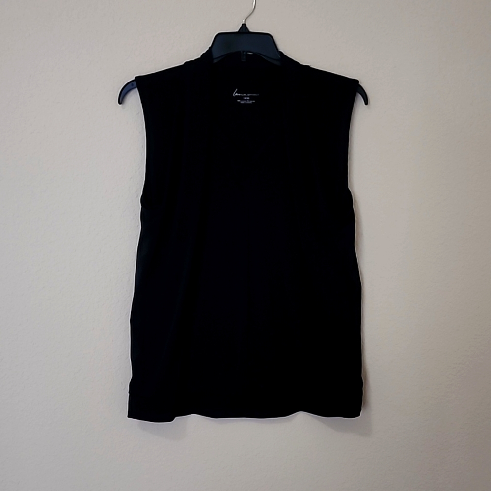 Plus black sleeveless top